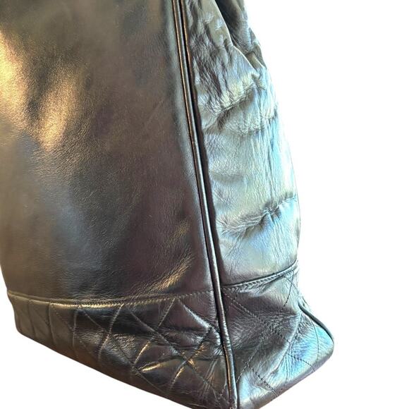 CHANEL RARE Cambon Ligne Black Quilted Base Lambskin Chain Shoulder Tote Bag - Picture 6 of 14
